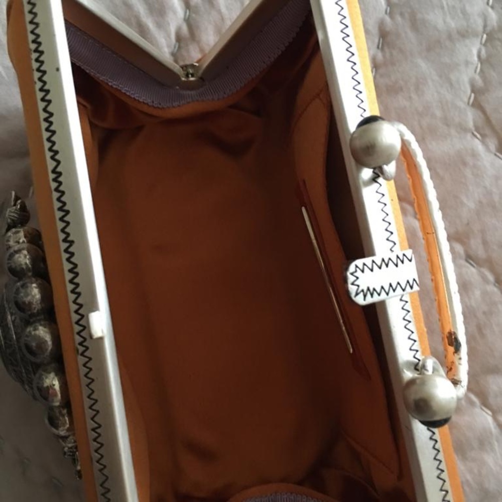 Trade - Picture 7 of 7